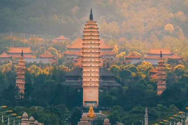 Aerial view of the Three Pagodas of Chongsheng Temple in Dali, a landmark of Bai Buddhist culture set between Cangshan Mountain and Erhai Lake